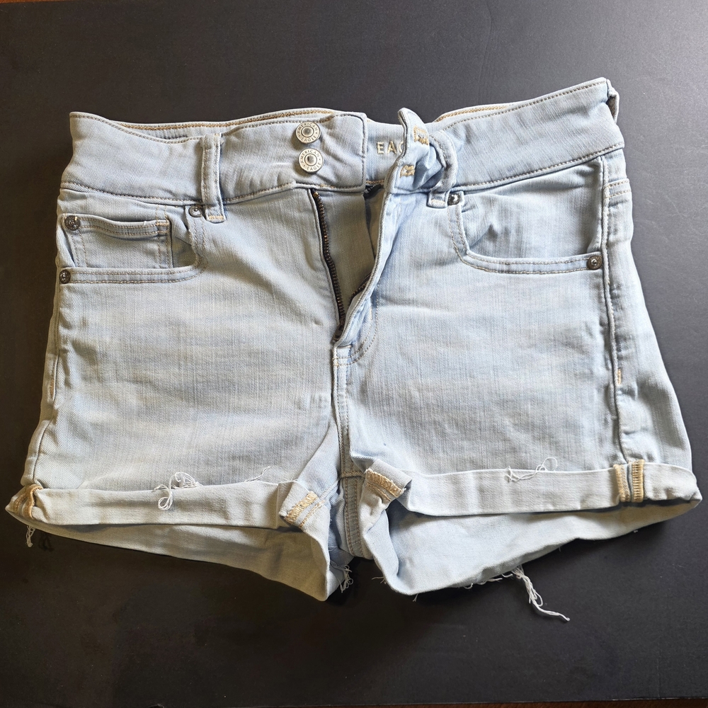 American Eagle Outfitters Light Wash Denim Roll-Cuff Shorts